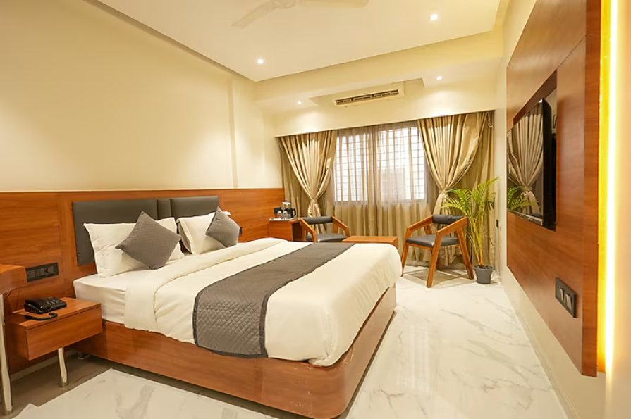 Hotel Sai Kamal Superior Double Room