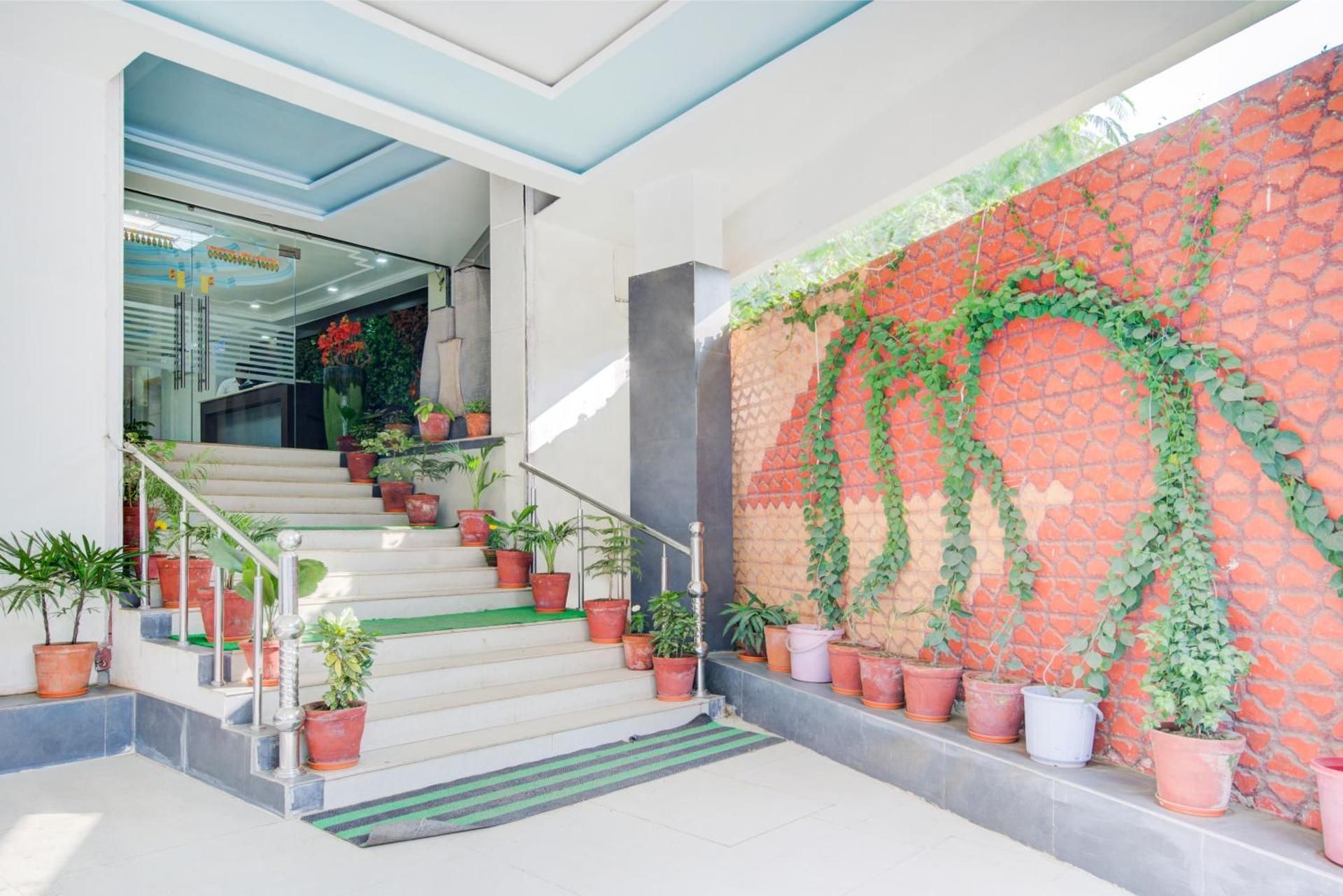 undefined Hotel Mahadev Palace 10