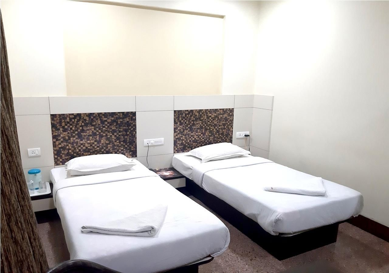 Hotel Adarsha Palace Standard Double/Twin Room