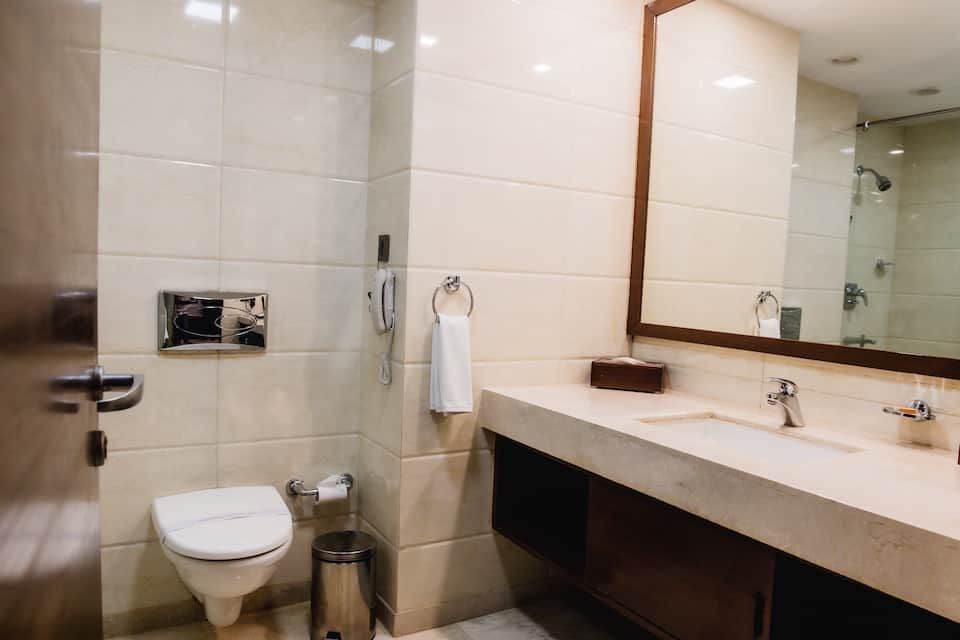 The Alcor Hotel Club Room Queen Bed (Double) 7