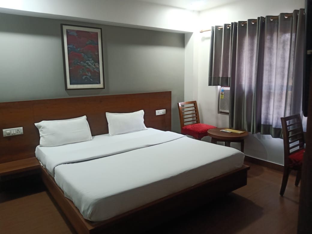 Hotel All Seasons Super Deluxe Room