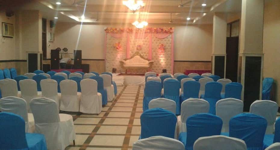 undefined Hotel President 6