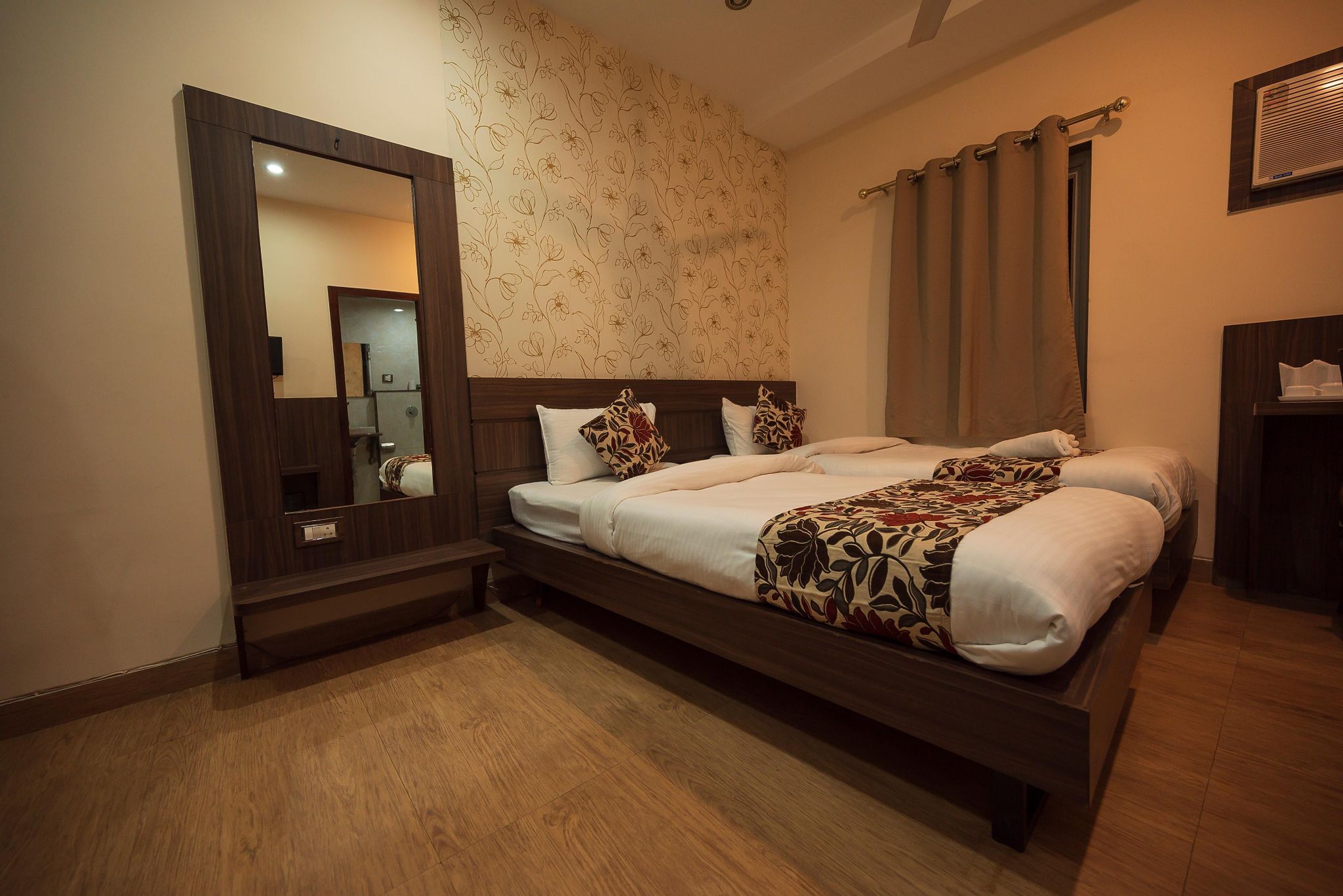 Super Deluxe Room