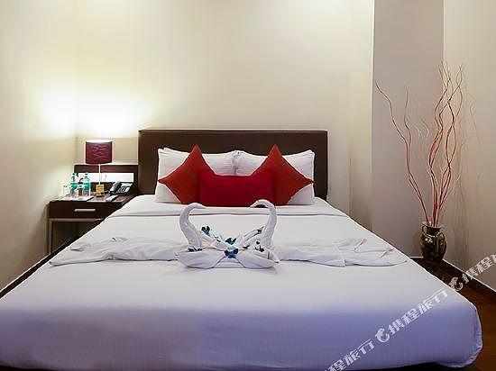 undefined Humble Hotel 5