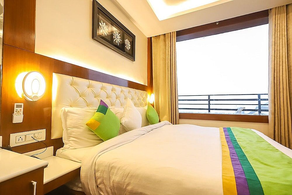 Lavish Inn Super Deluxe Room 10