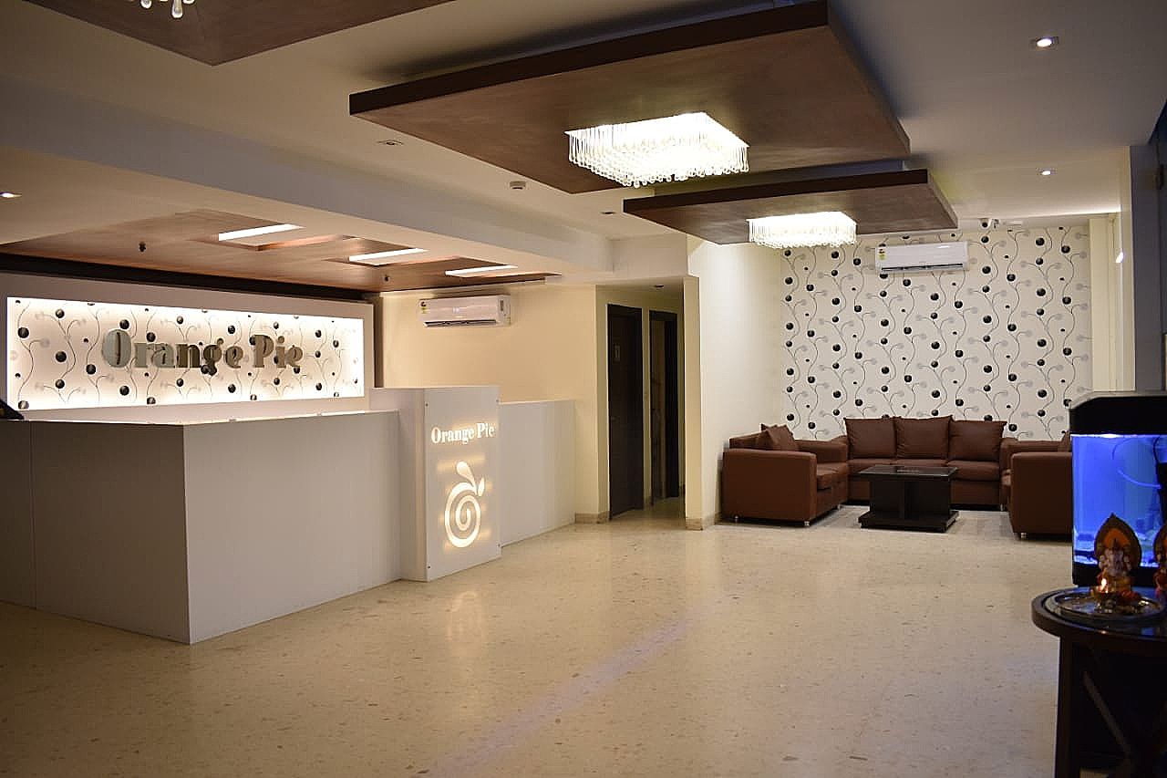 undefined Hotel Orange Pie 2