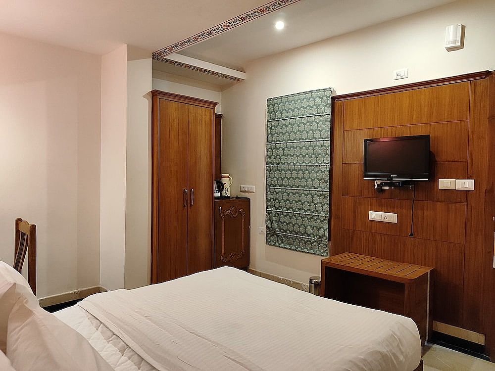 Bhairavgarh Palace Udaipur Deluxe Room 3