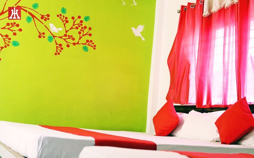 undefined Hotel Holydon 5