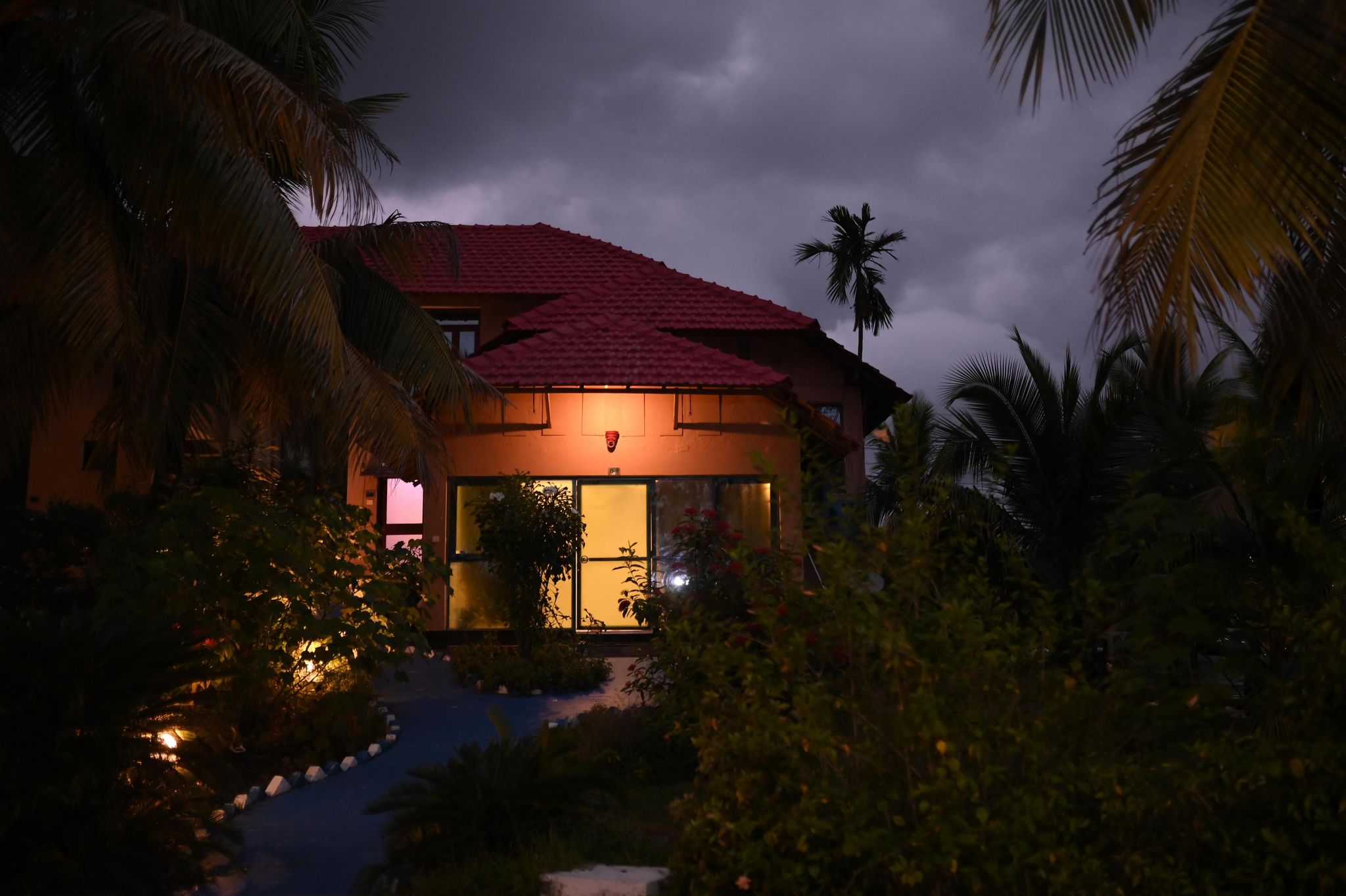undefined Sana Beach Resort 10