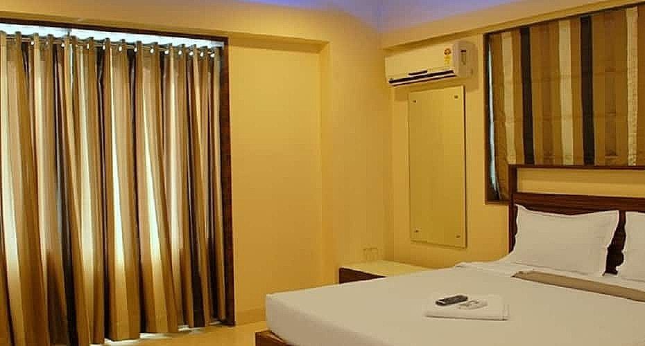 Hotel Silver Seven Deluxe AC Room (Guest Age Should Be 20 Years & Above) 11