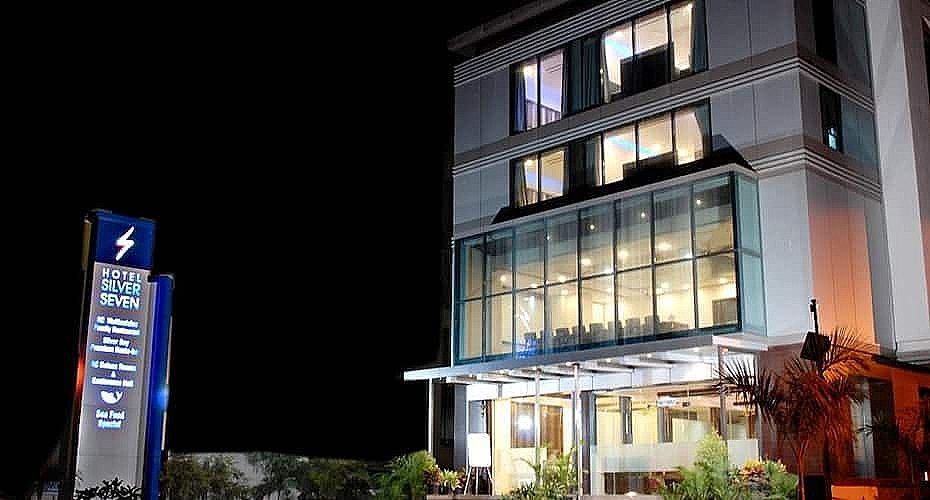 undefined Hotel Silver Seven 7