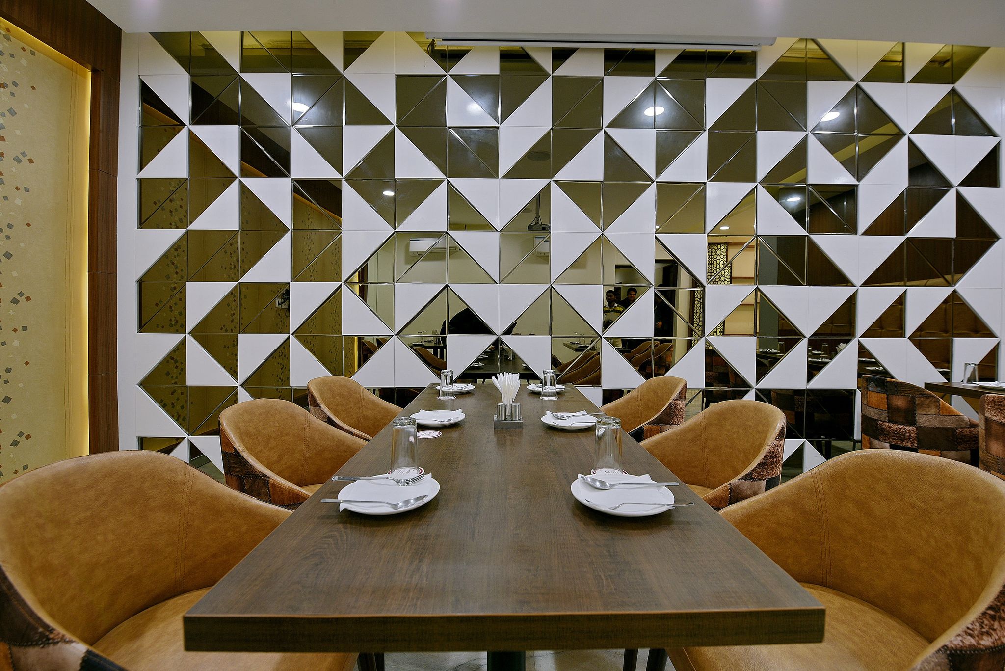Food & Dining