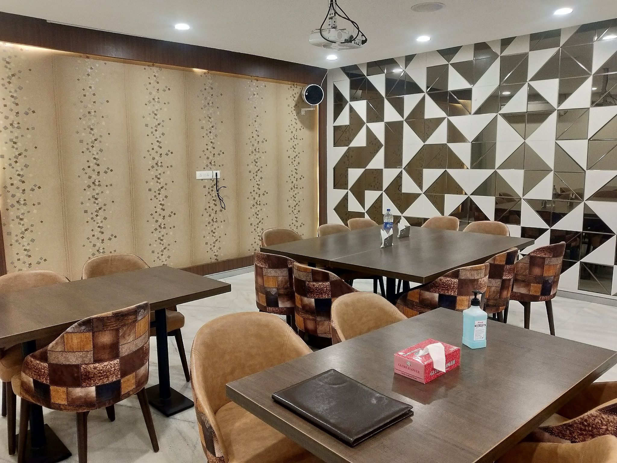 Food & Dining