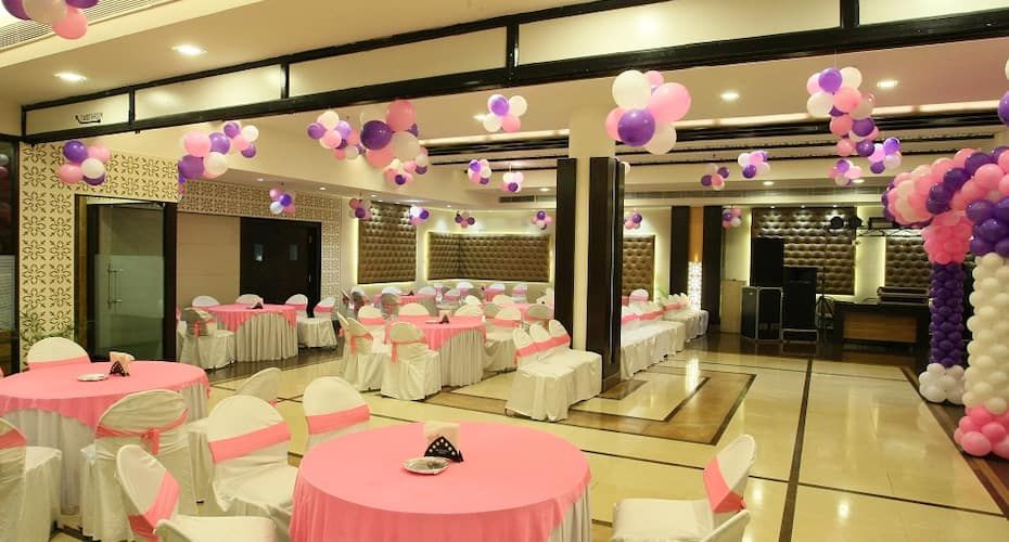Hotel Parbhat Inn