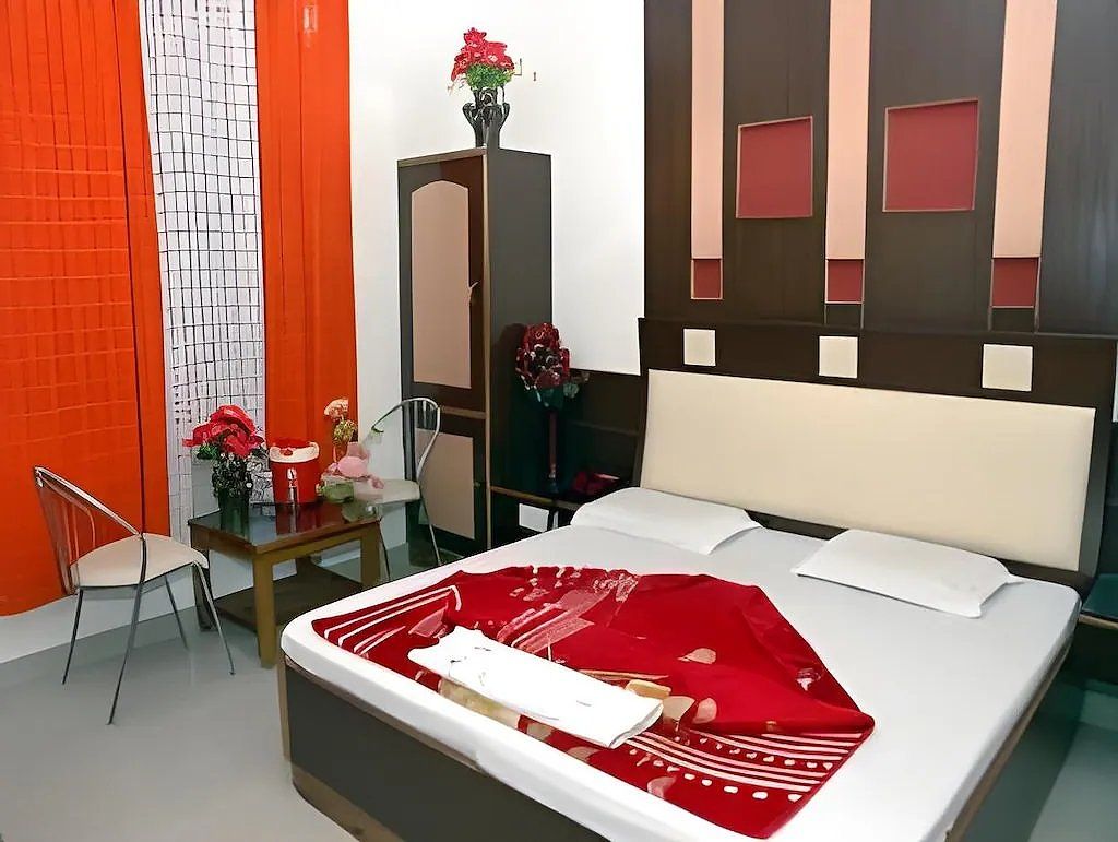 Hotel MEM International Deluxe Room