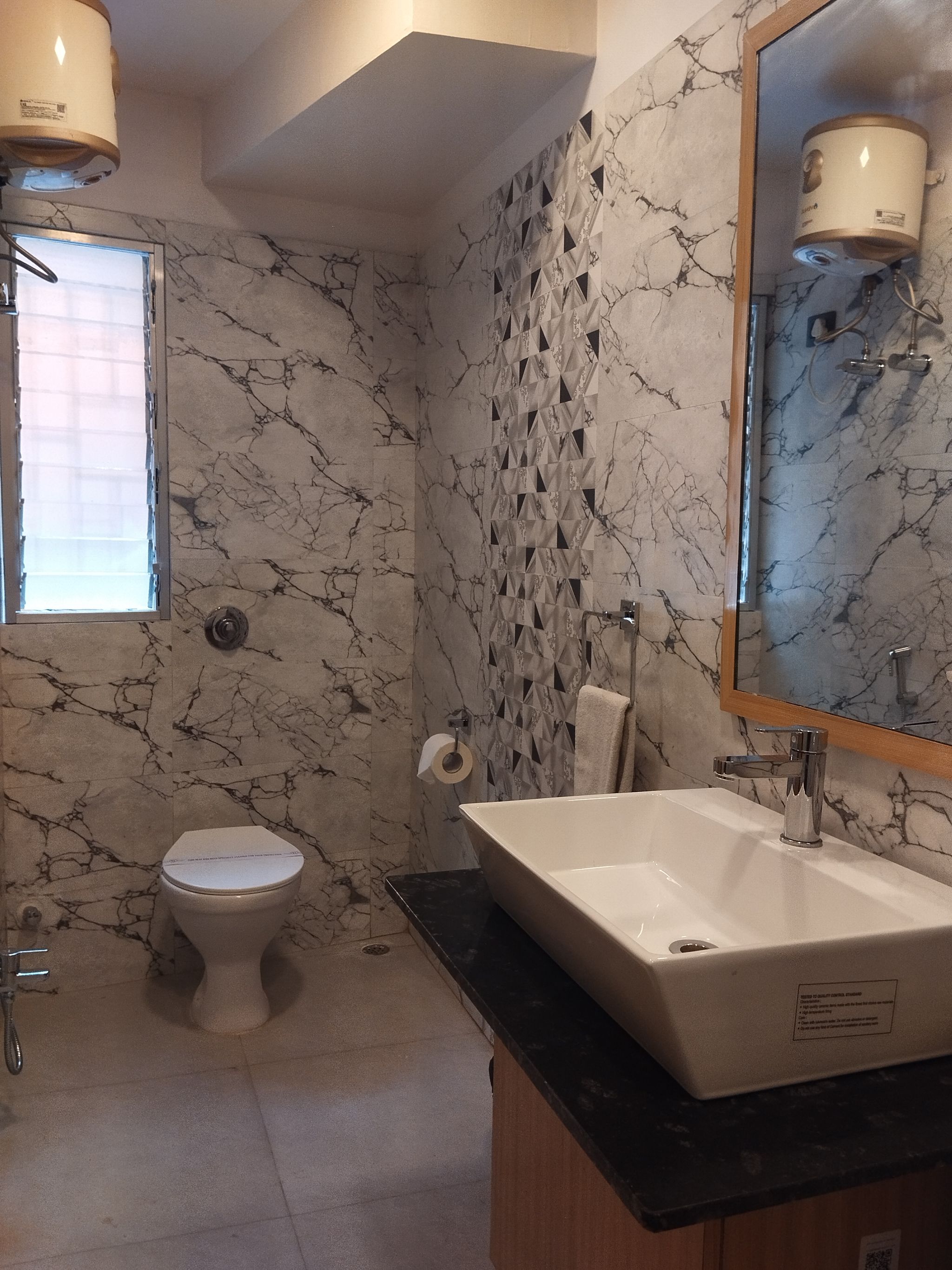 Hotel Executive Tower Deluxe Room 22