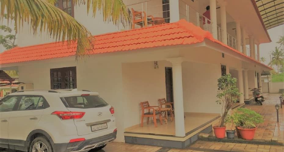 undefined Lake Gardens resorts 3