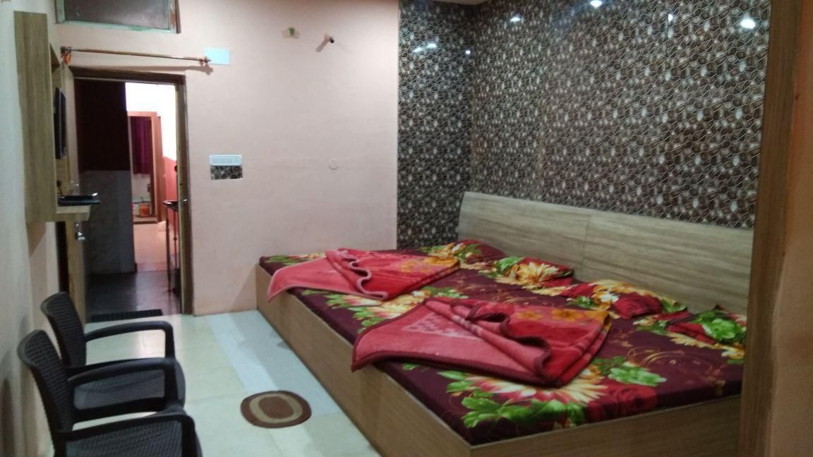 Hotel Parikalp 4 People in 8-Bed Dormitory - Mixed 2