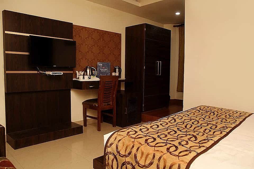 Hotel Galaxy Standard Room 5