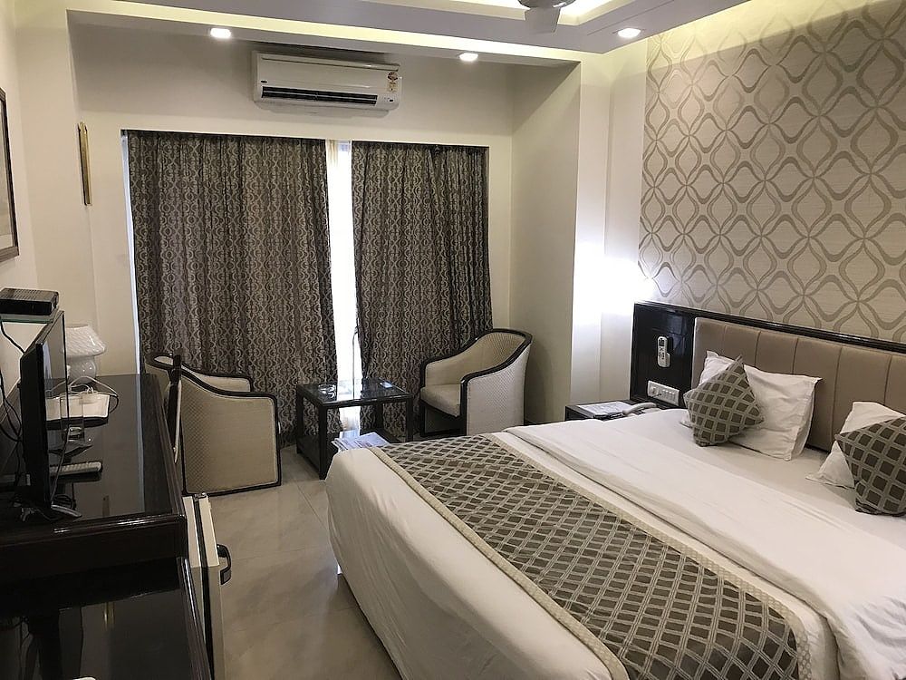Hotel Kohinoor Executive Deluxe Double or Twin Room 2