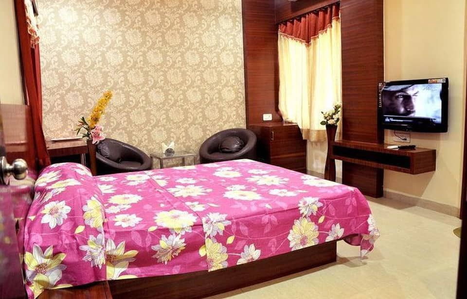 Hotel Shri Khedapati International Delux Room 4