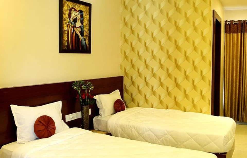 Hotel Shri Khedapati International Delux Room 2