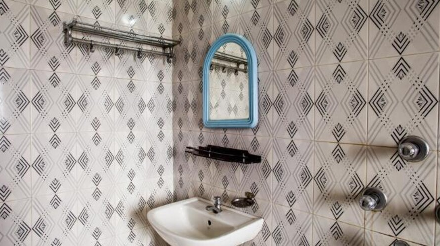 undefined Hotel Sharda 9