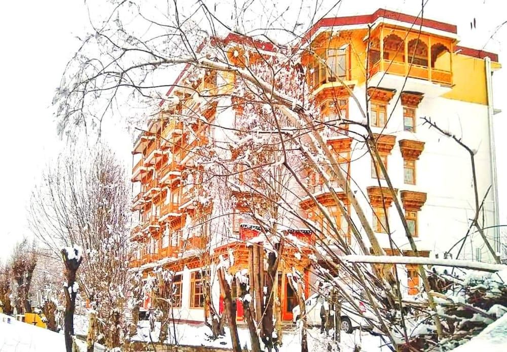 Hotel Grand Himalaya