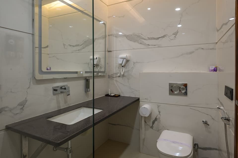 Hotel Leela Grande Club Luxuria 38