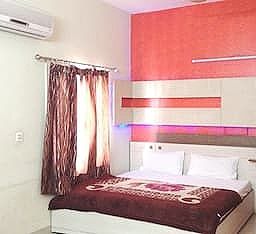 Hotel Vikrant Semi Deluxe Room 6