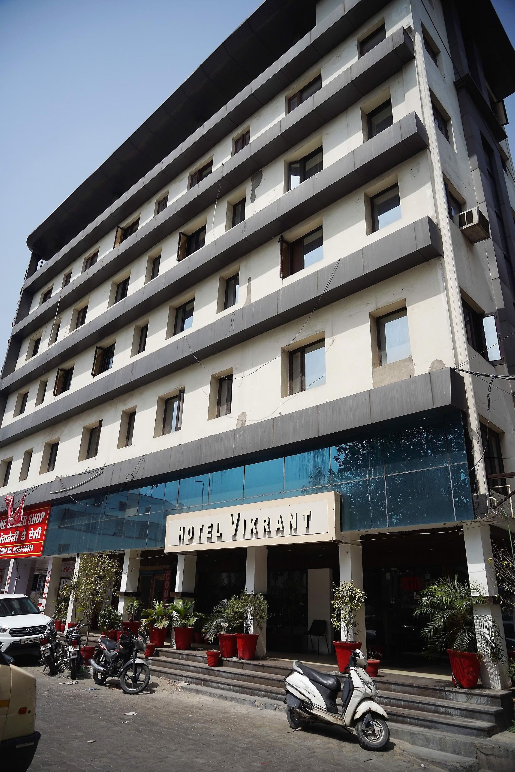 Hotel Vikrant