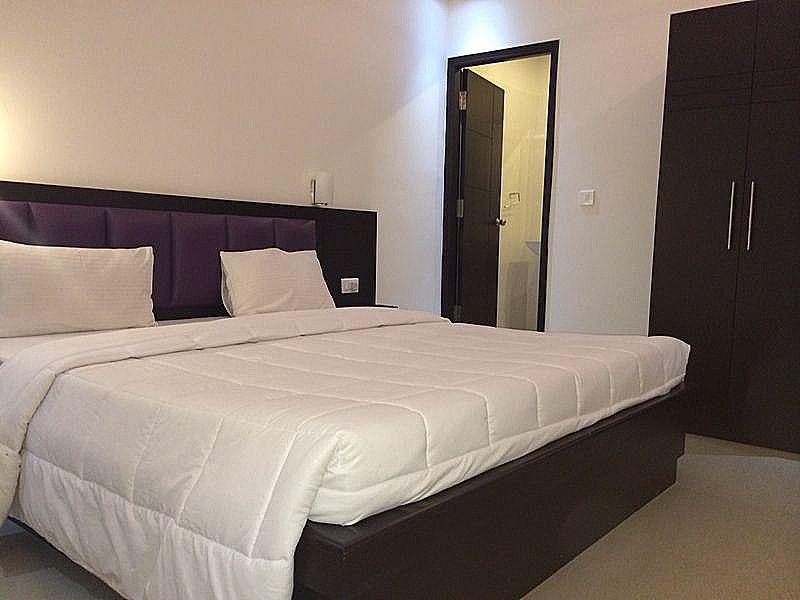 Executive Room
