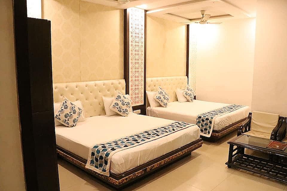 Premium Family Room With Bath Tub