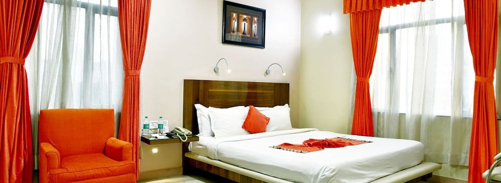 Crystal Room