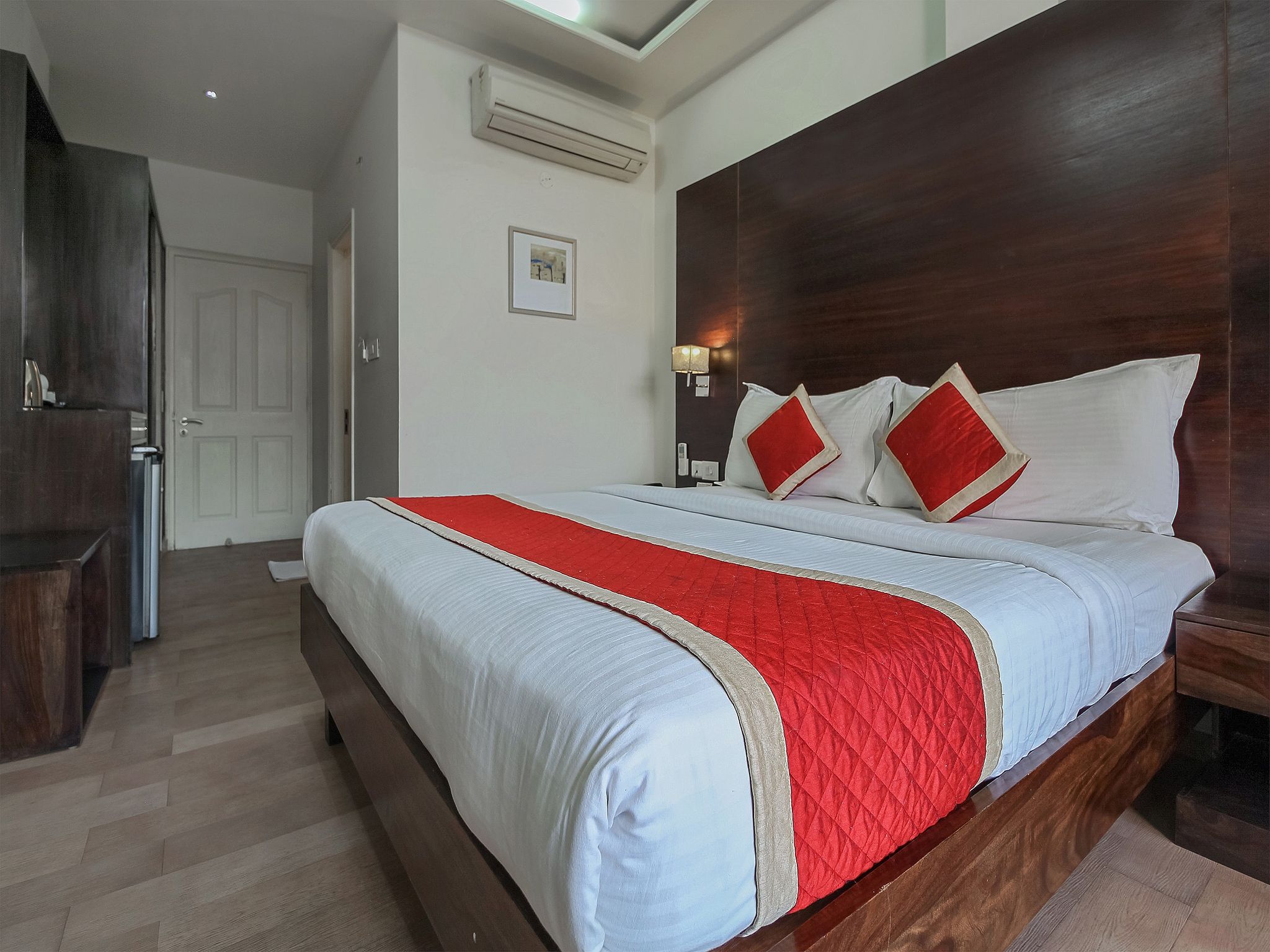 66 Residency-A Boutique Hotel Deluxe Room 2