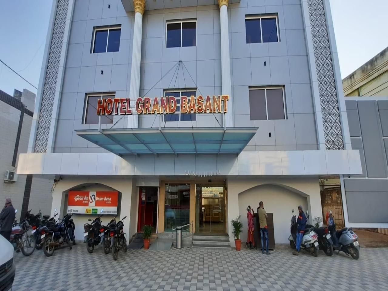Hotel Exterior