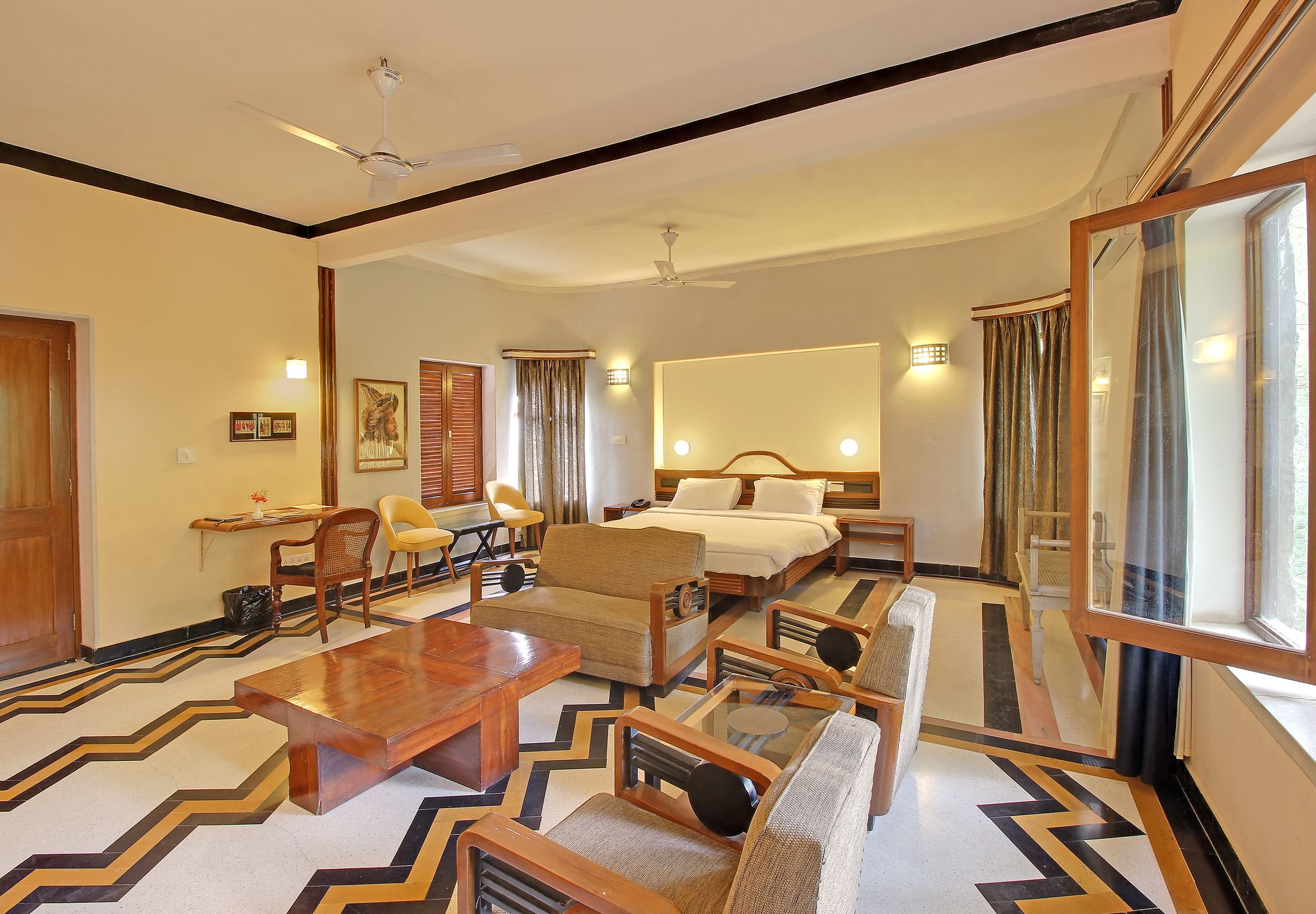 Hotel Inn Season - A Heritage Hotel in Jodhpur AC Luxury Suites Double Bed Room 5
