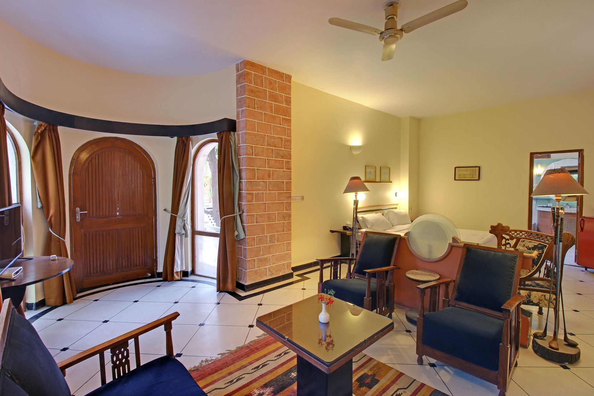 Hotel Inn Season - A Heritage Hotel in Jodhpur AC Luxury Suites Double Bed Room 14