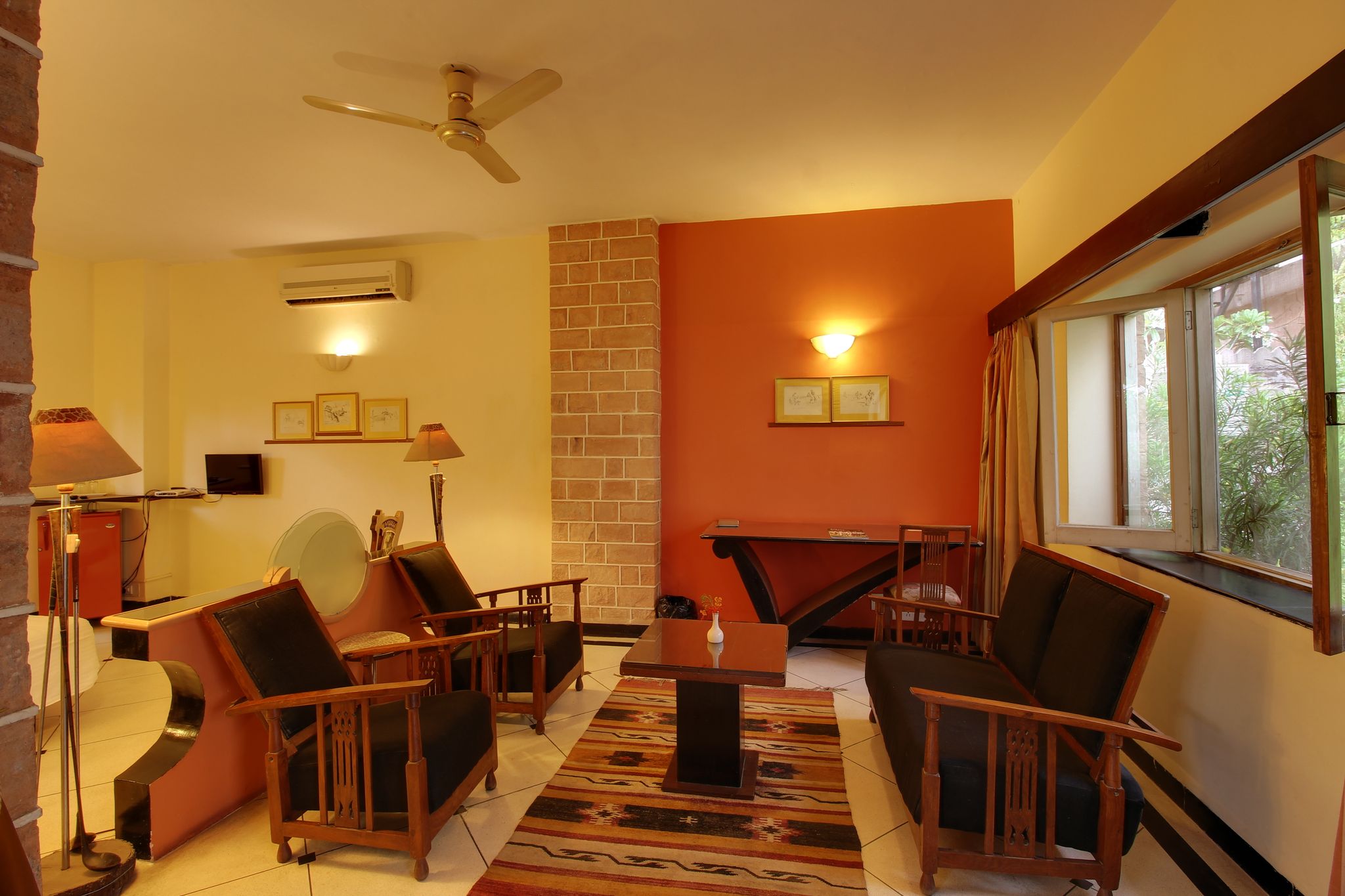 Hotel Inn Season - A Heritage Hotel in Jodhpur AC Luxury Suites Double Bed Room 20