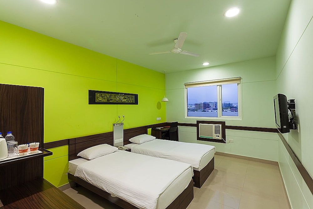 Ginger Noida, Sector 63 Twin Room 5