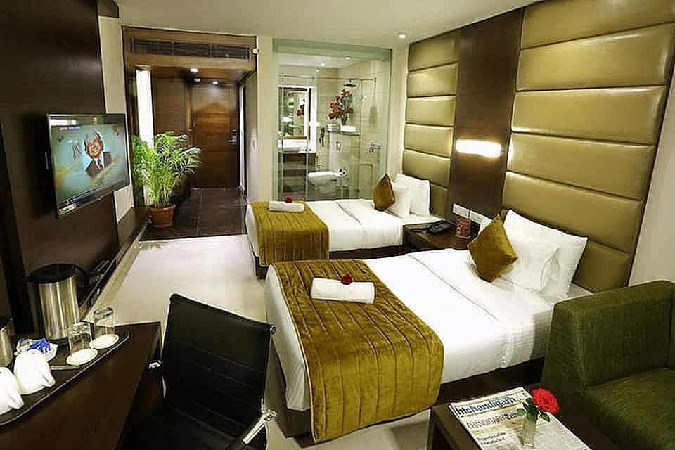 undefined  Hotel Sunbeam Premium 10