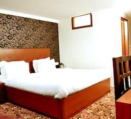 Super Deluxe Room with Balcony