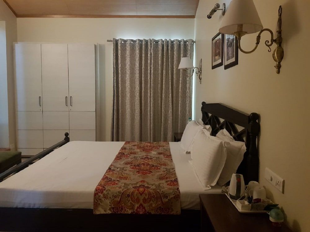 4 Bed room Villa