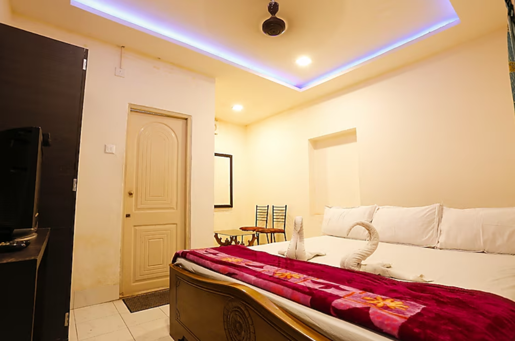 undefined Hotel Santiniketan 4
