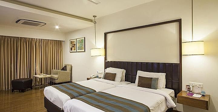Minerva Grand Vijayawada - Labipet Premium Room 4