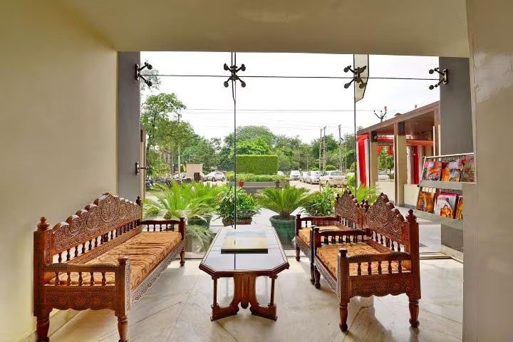 undefined Mahalakshmi Palace Hotel 4