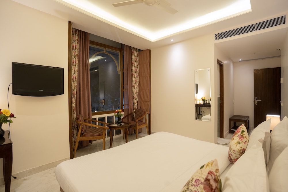 The Chitvan Resort Deluxe Room 7