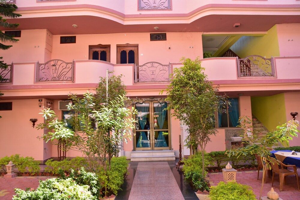 undefined Hotel Master Paradise 10