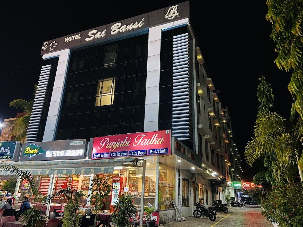 undefined Hotel Sai Bansi 6