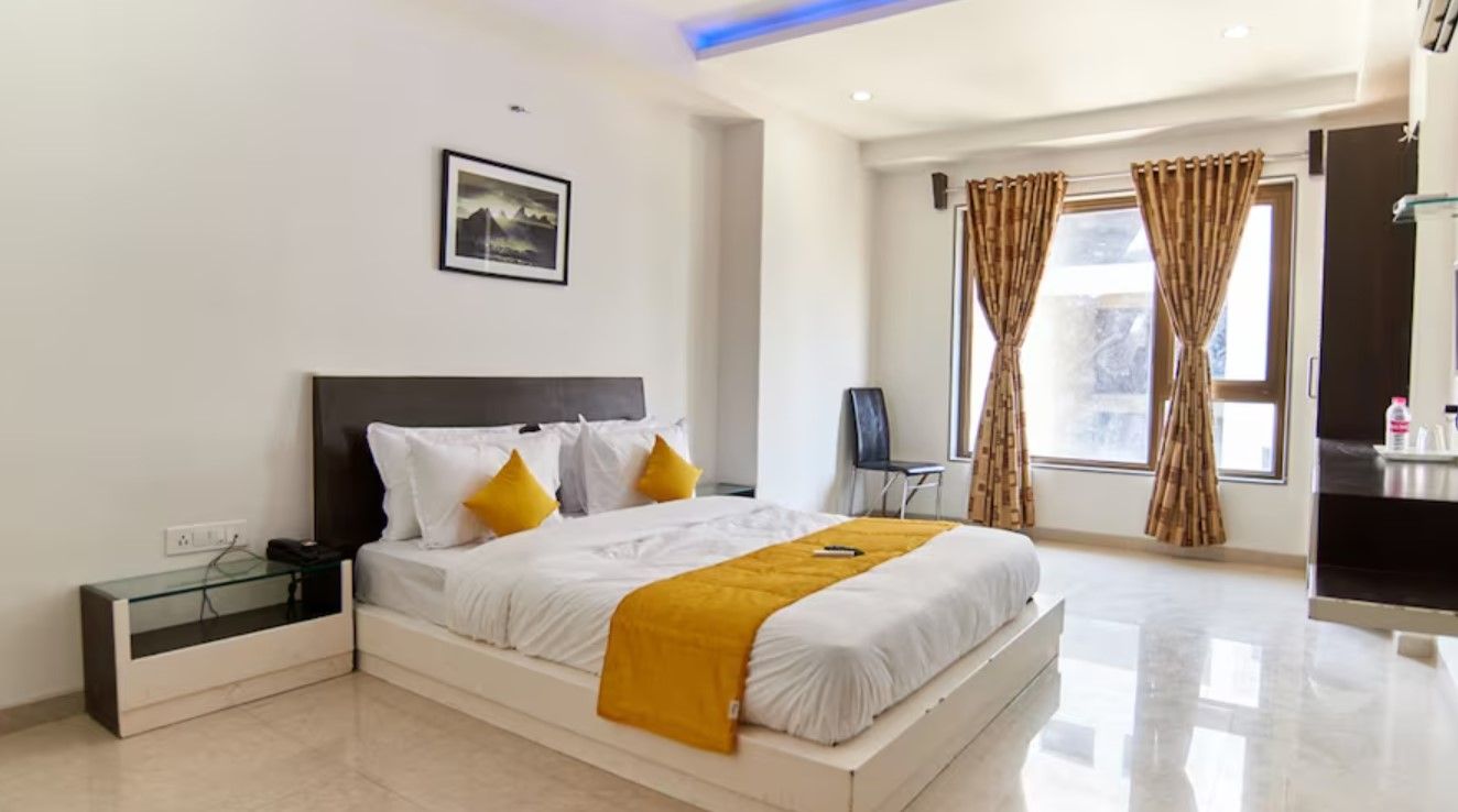 Hotel Sai Bansi Superior Room 2